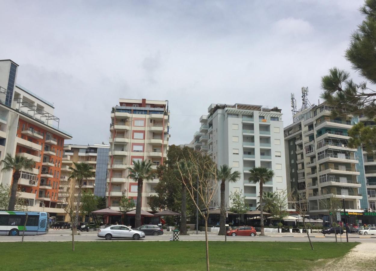 Sea View Apartment Onorato 1 Vlorë Εξωτερικό φωτογραφία